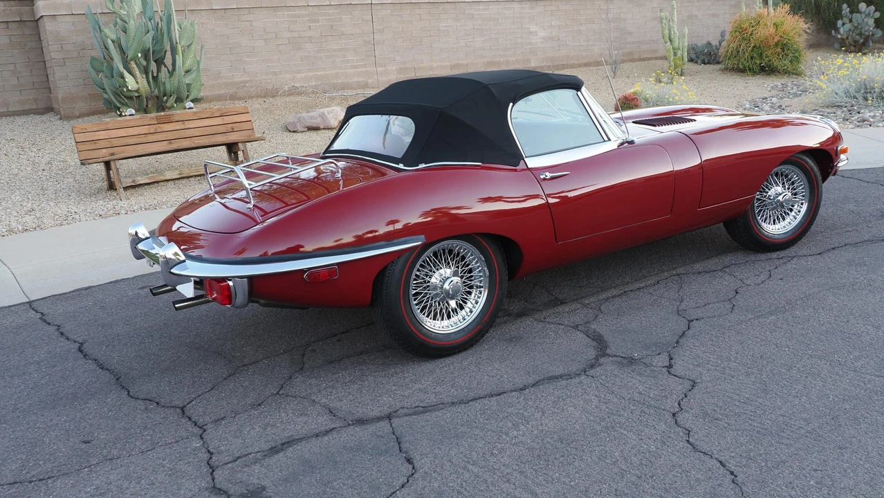 1970 Jaguar E-Type Series 2 - Image 25 of 31
