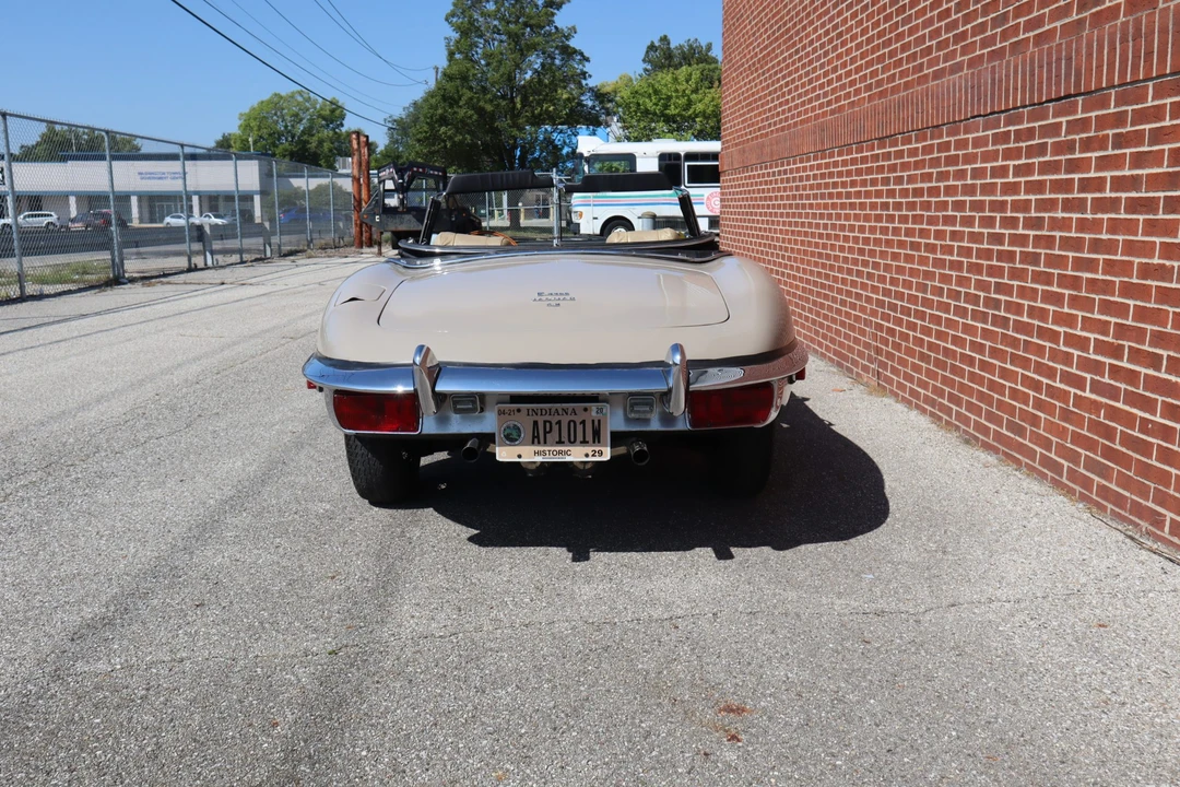 1970 Jaguar E-Type Series 2 - Image 16 of 31
