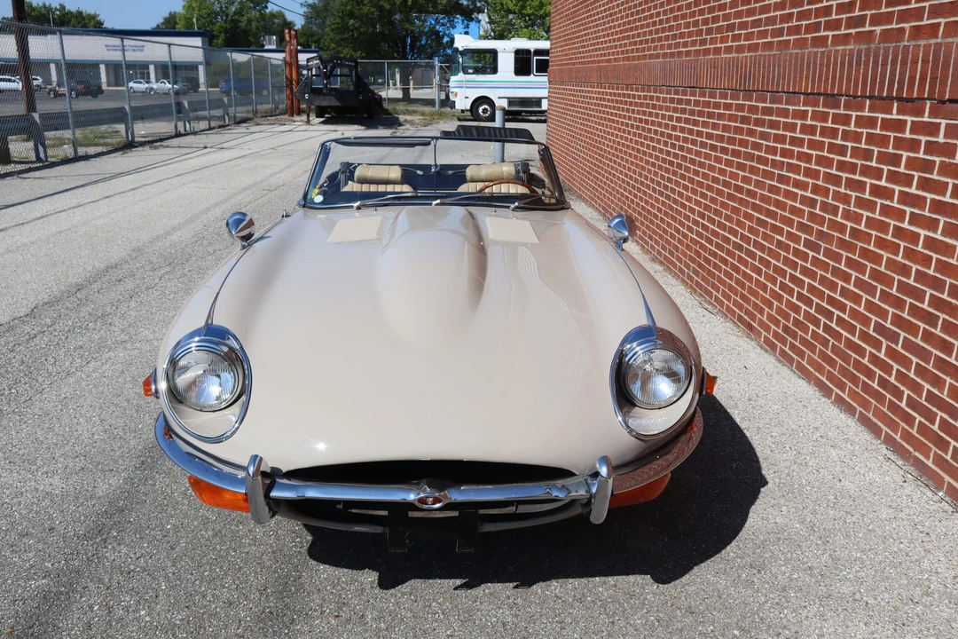 1970 Jaguar E-Type Series 2 - Image 24 of 31