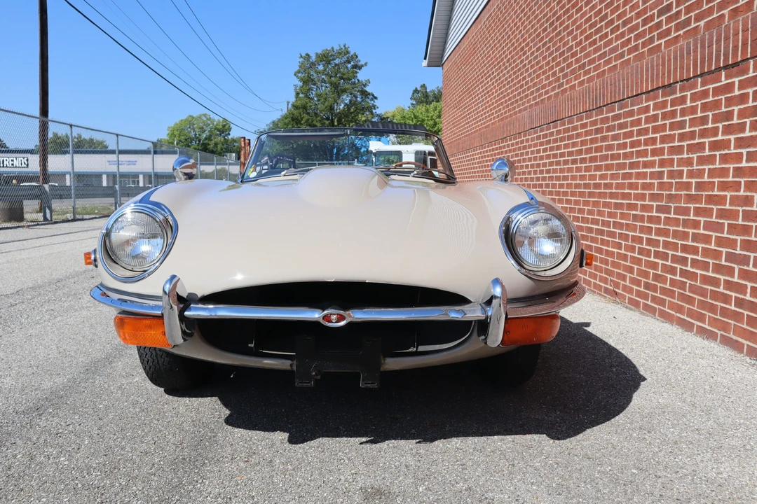 1970 Jaguar E-Type Series 2 - Image 5 of 31