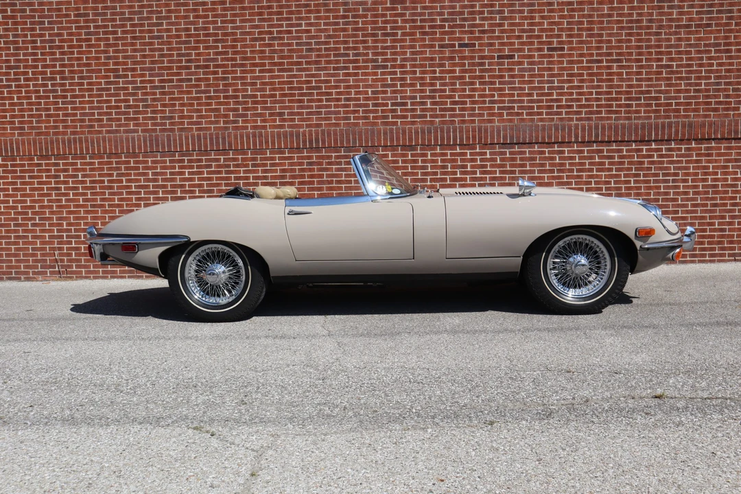 1970 Jaguar E-Type Series 2 - Image 10 of 31