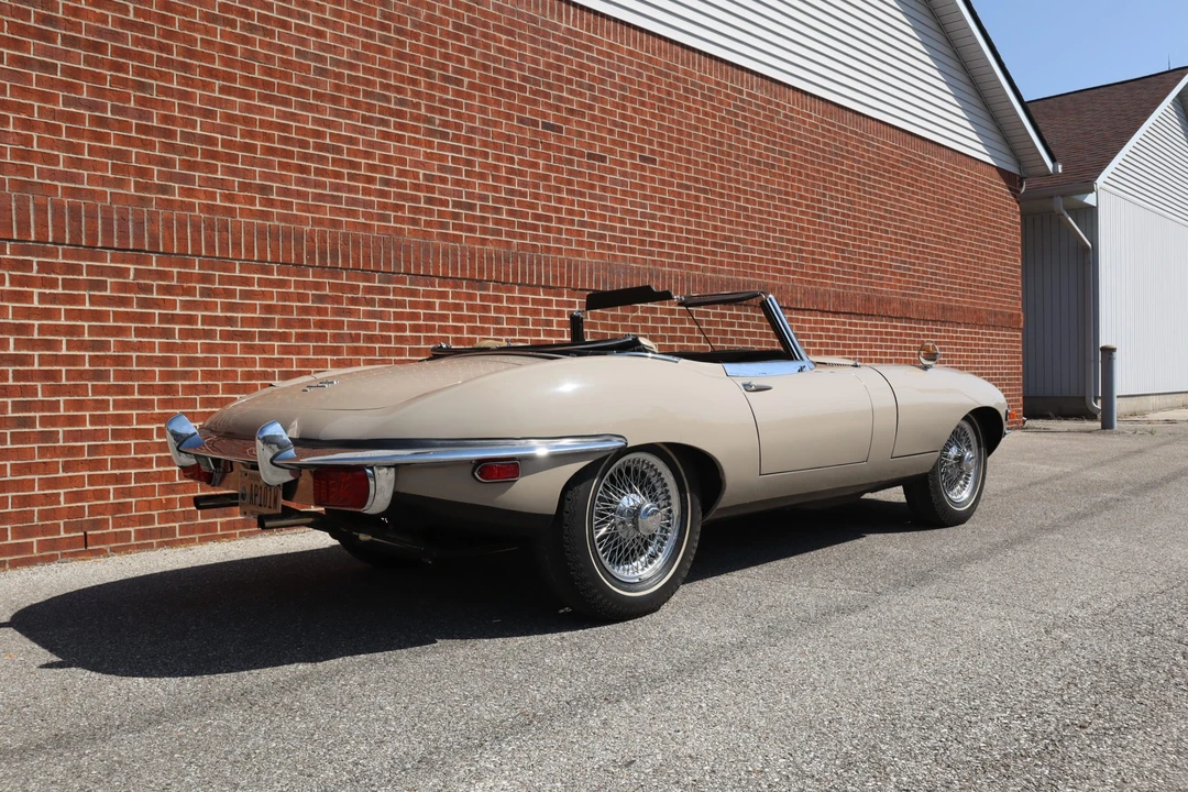1970 Jaguar E-Type Series 2 - Image 13 of 31