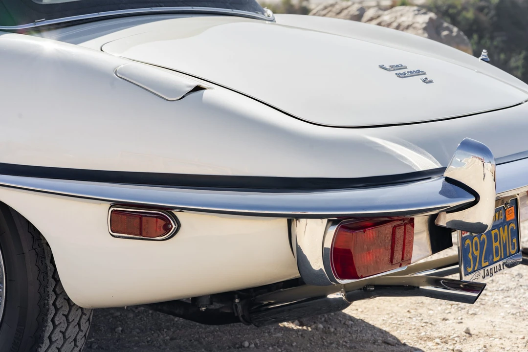 1970 Jaguar E-Type Series 2 - Image 17 of 31
