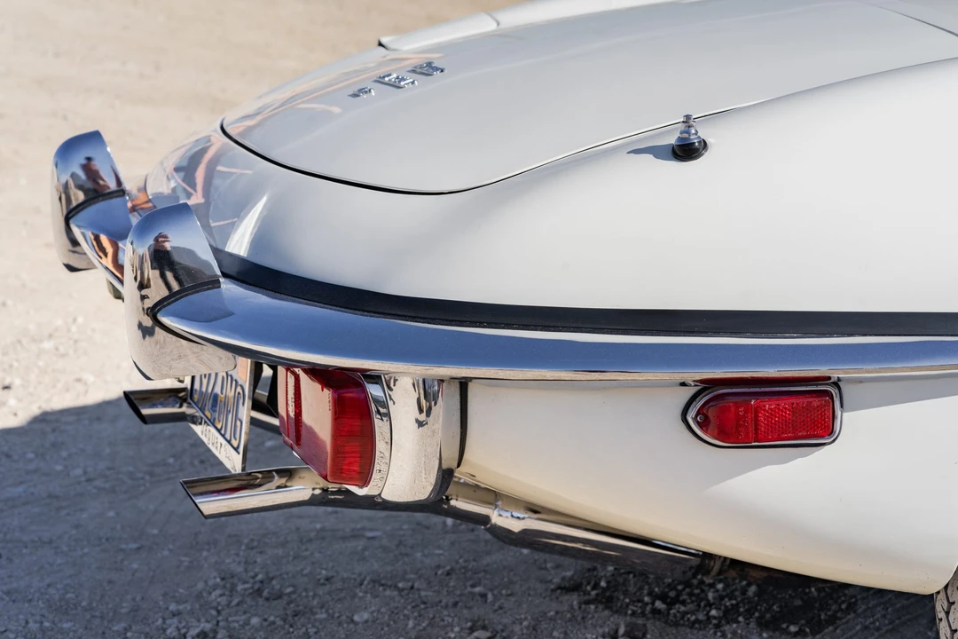 1970 Jaguar E-Type Series 2 - Image 15 of 31