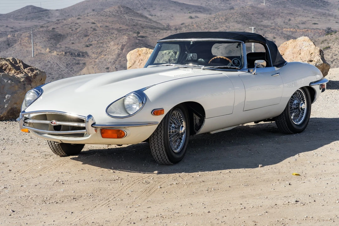 1970 Jaguar E-Type Series 2 - Image 2 of 31