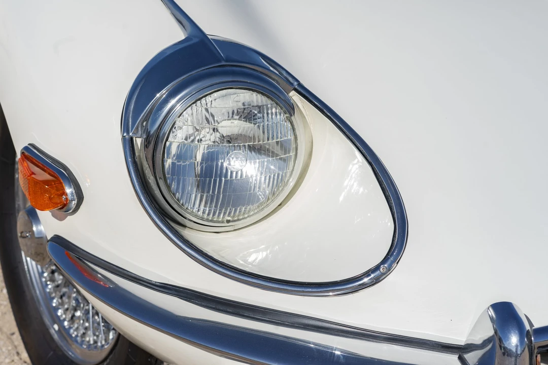1970 Jaguar E-Type Series 2 - Image 13 of 31