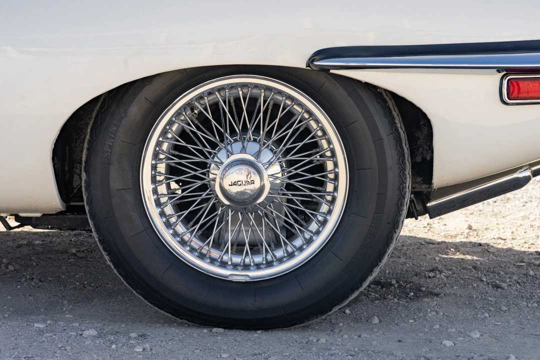 1970 Jaguar E-Type Series 2 - Image 29 of 31