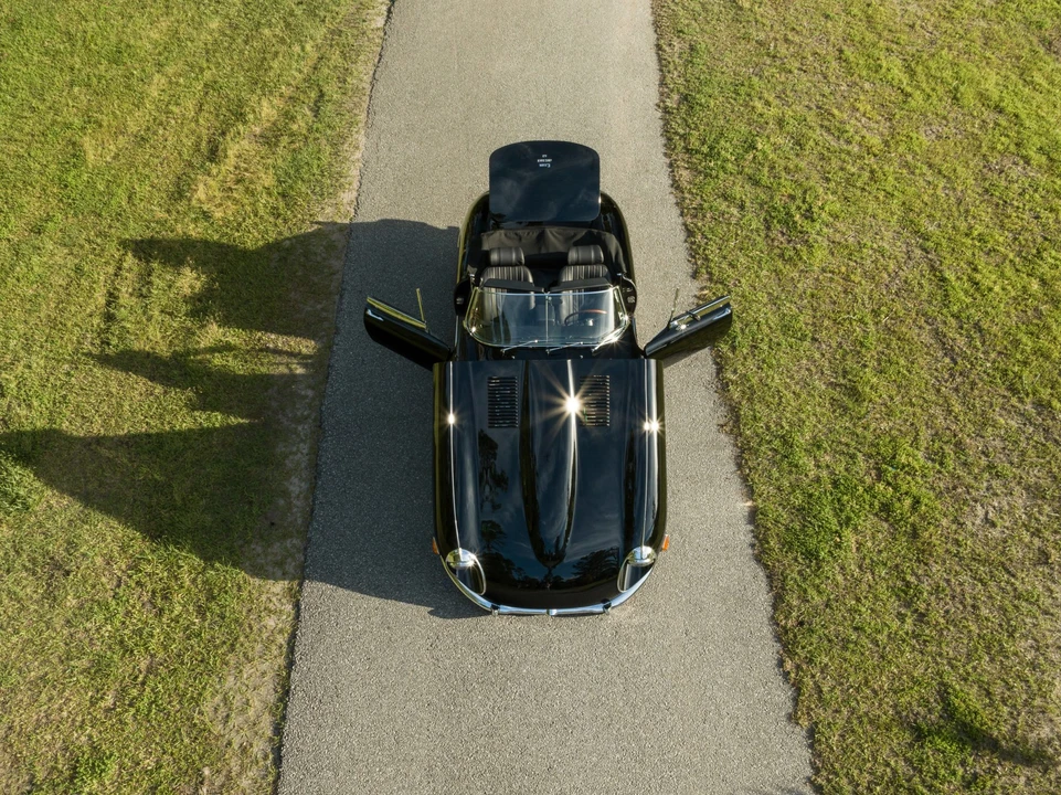 1970 Jaguar E-Type Series 2 - Image 19 of 31