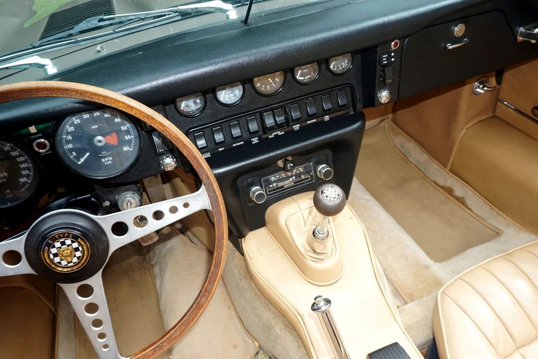 1970 Jaguar E-Type Series 2 - Image 31 of 31