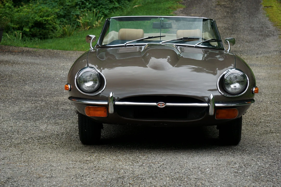 1970 Jaguar E-Type Series 2 - Image 3 of 31