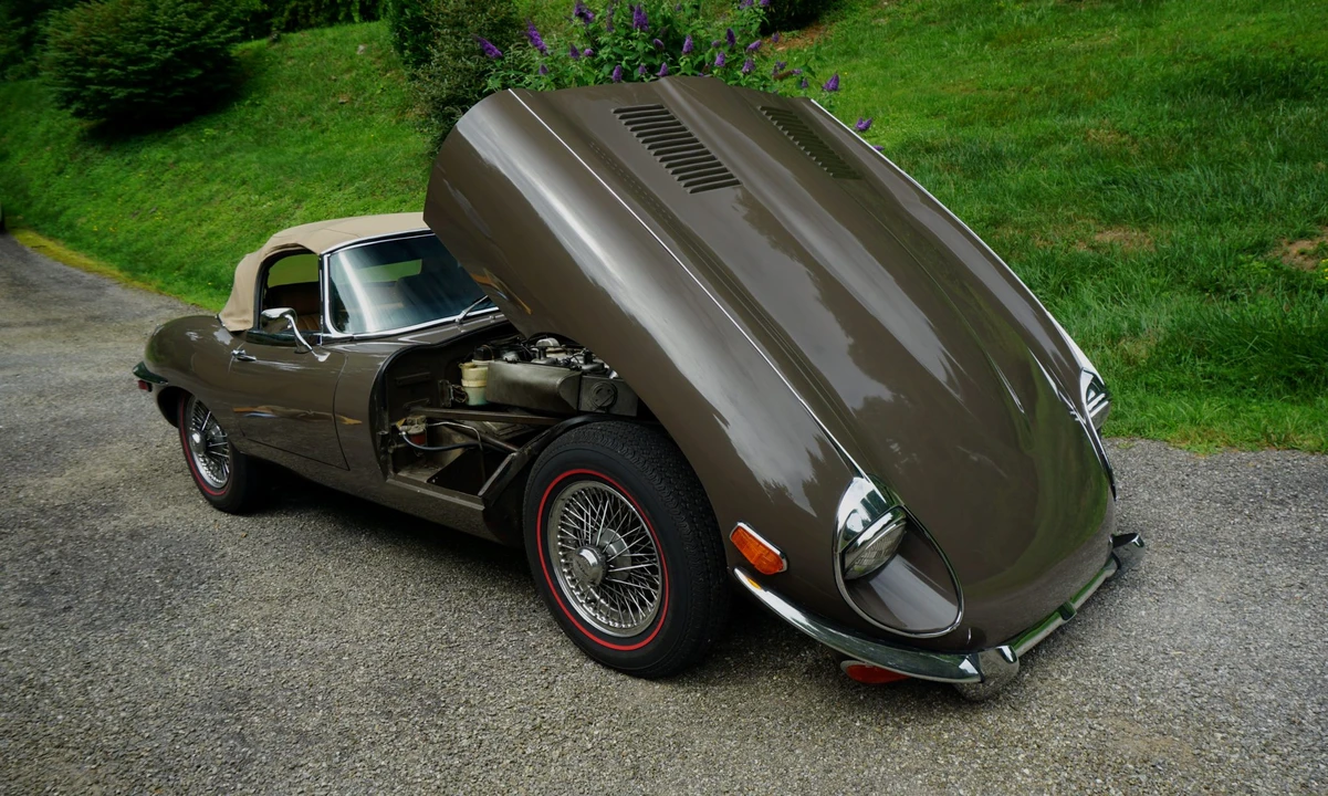 1970 Jaguar E-Type Series 2 - Image 14 of 31