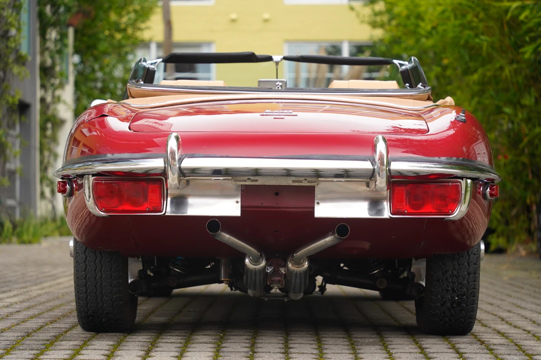 1970 Jaguar E-Type Series 2 - Image 12 of 31
