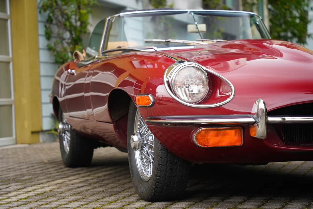 1970 Jaguar E-Type Series 2 - Image 29 of 31