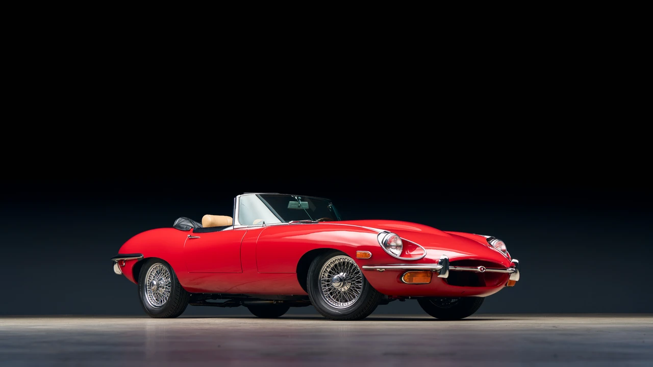 1970 Jaguar E-Type Series 2 - Image 9 of 31