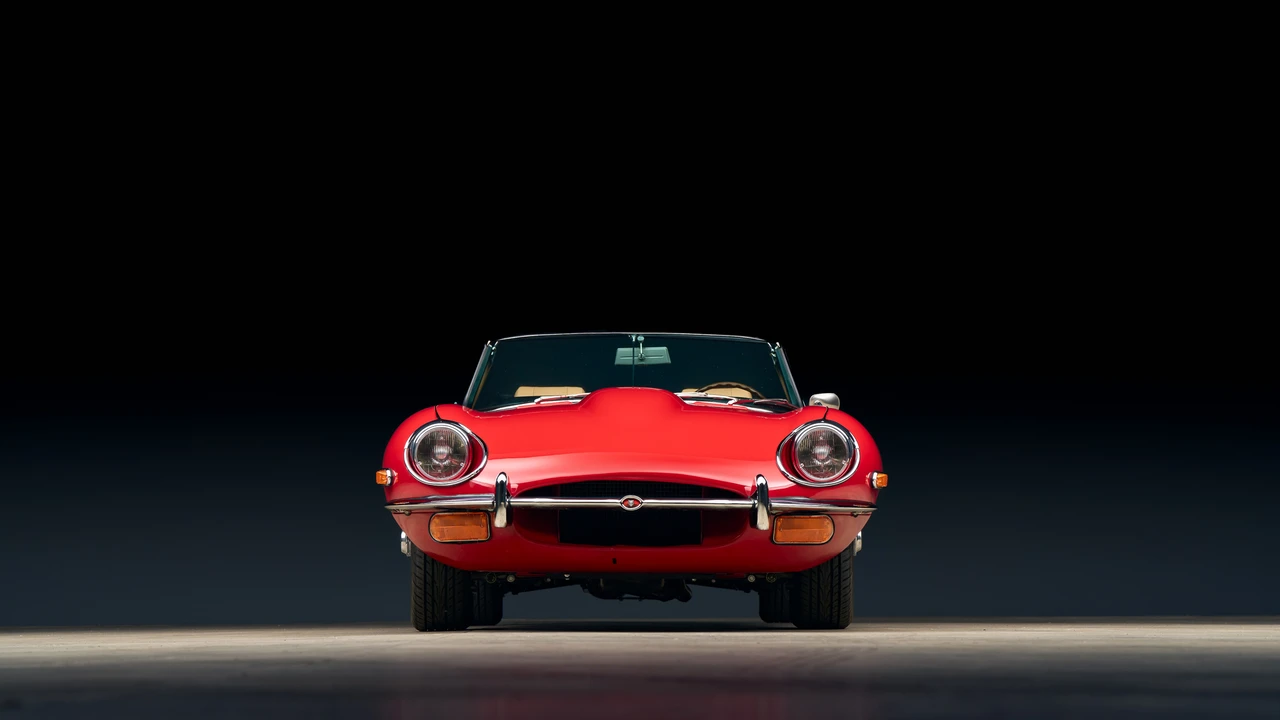1970 Jaguar E-Type Series 2 - Image 5 of 31