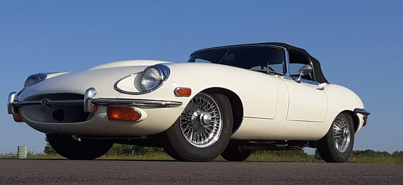 1970 Jaguar E-Type Series 2 - Image 8 of 31