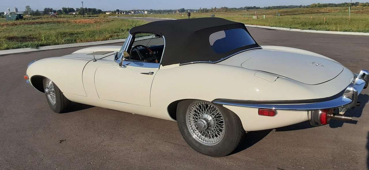 1970 Jaguar E-Type Series 2 - Image 17 of 31