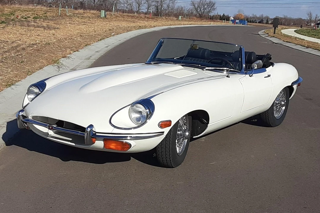 1970 Jaguar E-Type Series 2 - Image 2 of 31