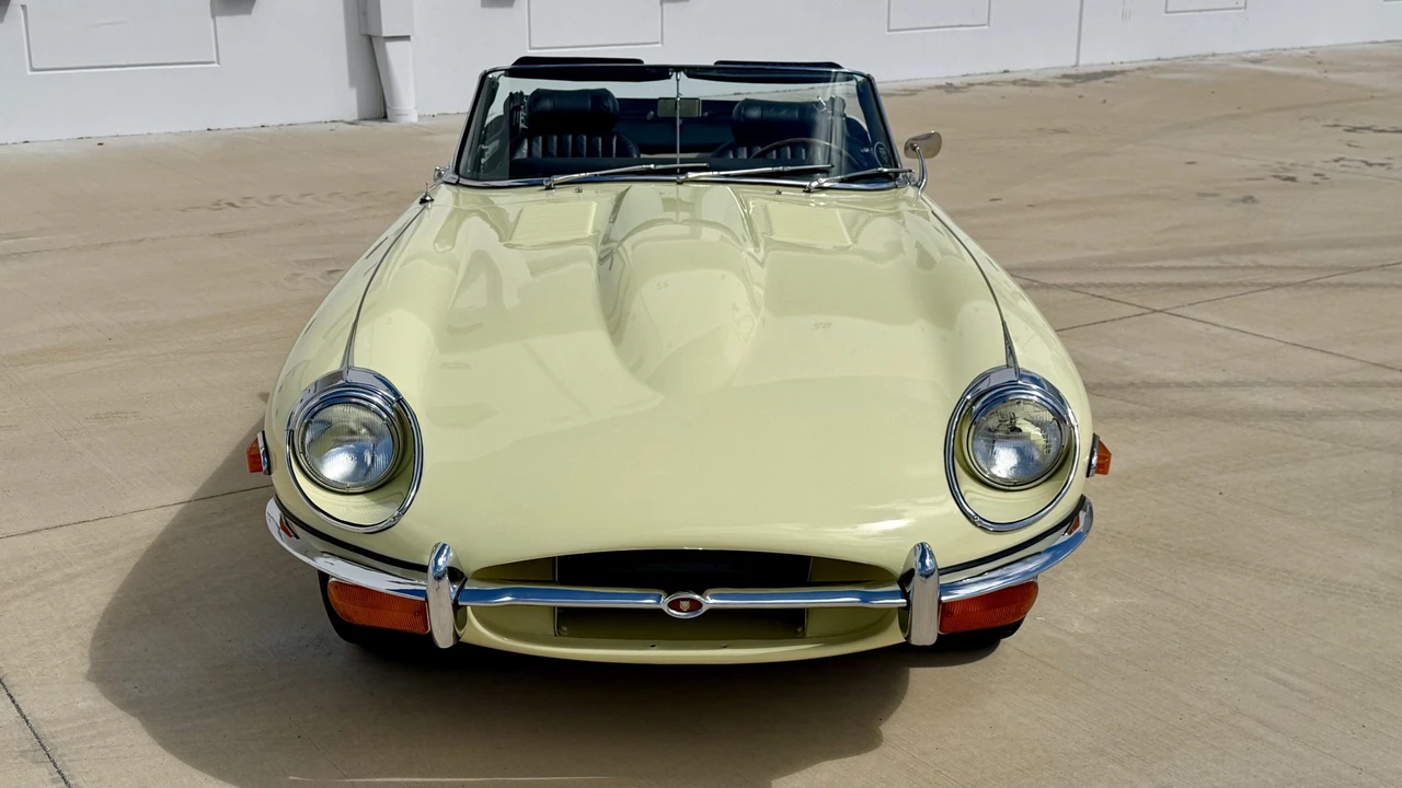 1970 Jaguar E-Type Series 2 - Image 13 of 31
