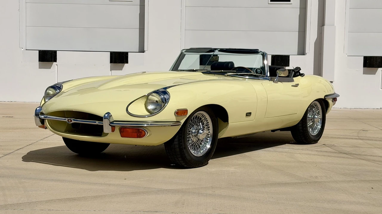 1970 Jaguar E-Type Series 2 - Image 7 of 31