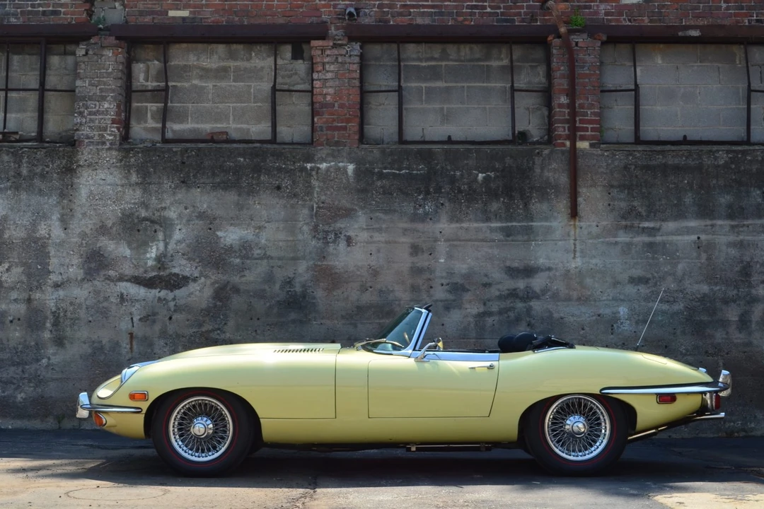 1970 Jaguar E-Type Series 2 - Image 1 of 31
