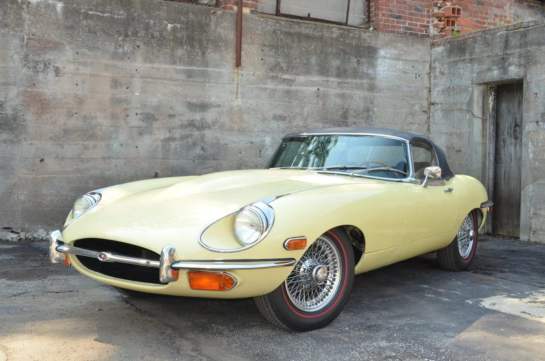 1970 Jaguar E-Type Series 2 - Image 3 of 31