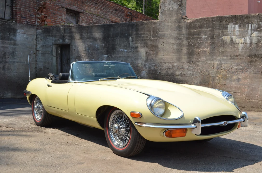 1970 Jaguar E-Type Series 2 - Image 15 of 31