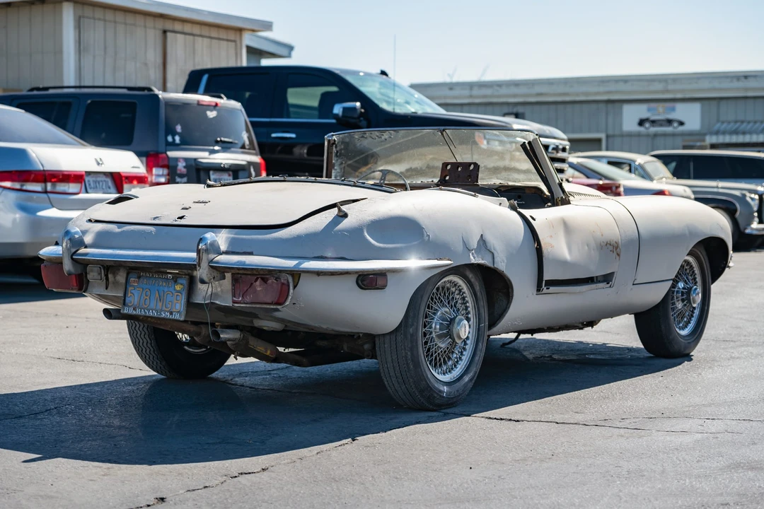1970 Jaguar E-Type Series 2 - Image 5 of 31