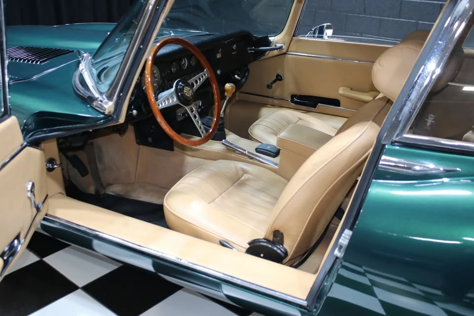 1970 Jaguar E-Type Series 2 - Image 2 of 6