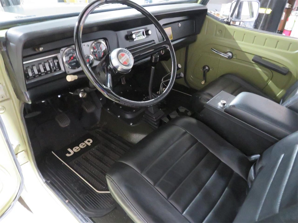 1970 Jeep Jeepster Commando - Image 21 of 31