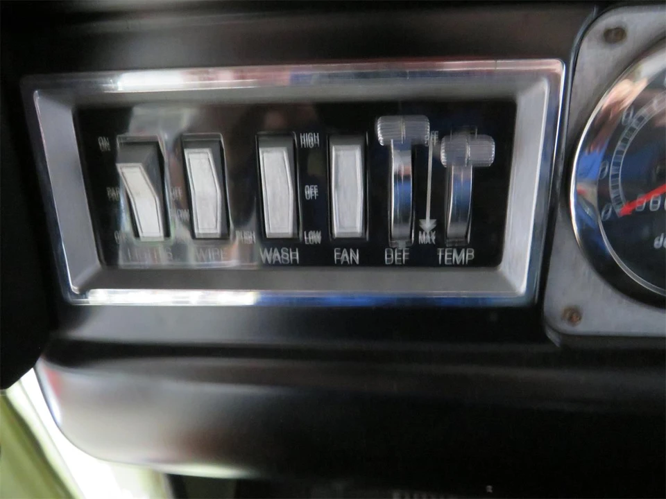 1970 Jeep Jeepster Commando - Image 26 of 31