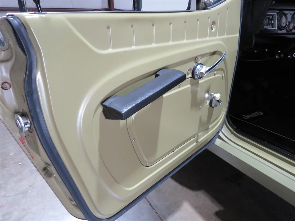 1970 Jeep Jeepster Commando - Image 29 of 31
