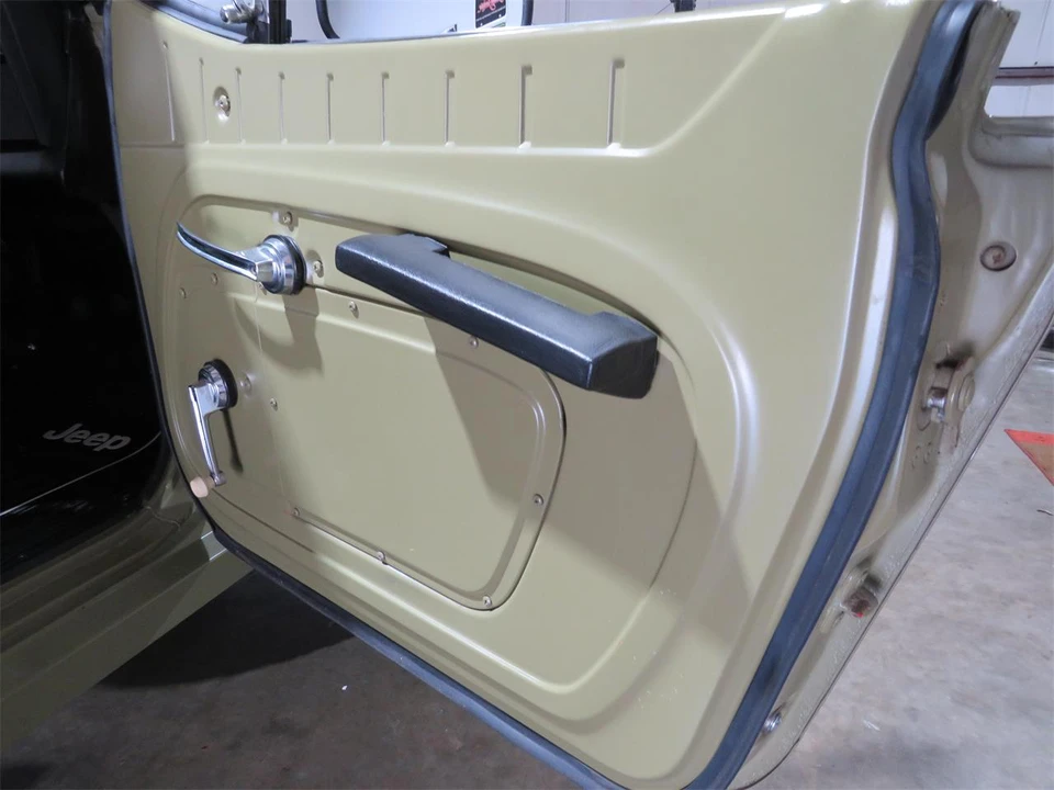 1970 Jeep Jeepster Commando - Image 30 of 31