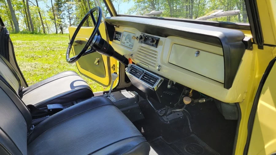 1970 Jeep Jeepster Commando - Image 5 of 14