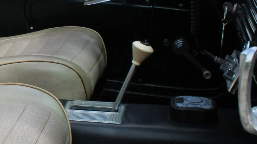 1970 Jeep Jeepster Commando - Image 15 of 18
