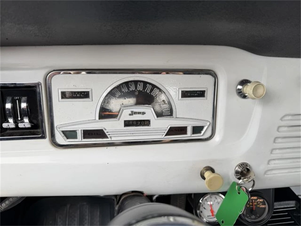 1970 Jeep Jeepster Commando - Image 12 of 28