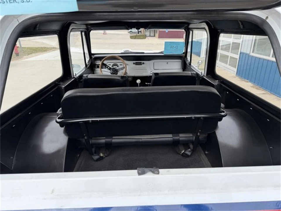 1970 Jeep Jeepster Commando - Image 8 of 28