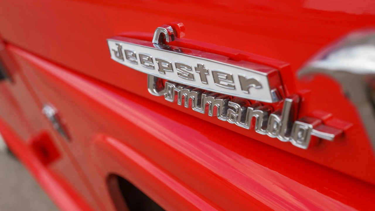 1970 Jeep Jeepster Commando - Image 14 of 22