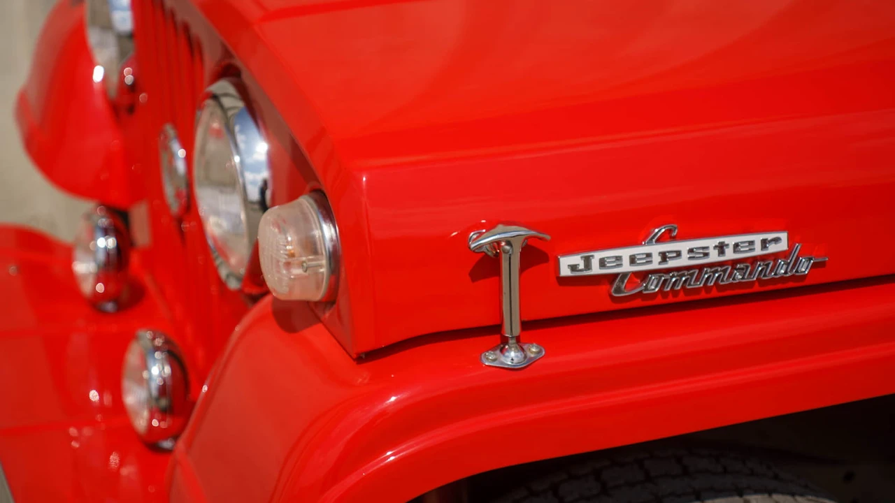 1970 Jeep Jeepster Commando - Image 17 of 22