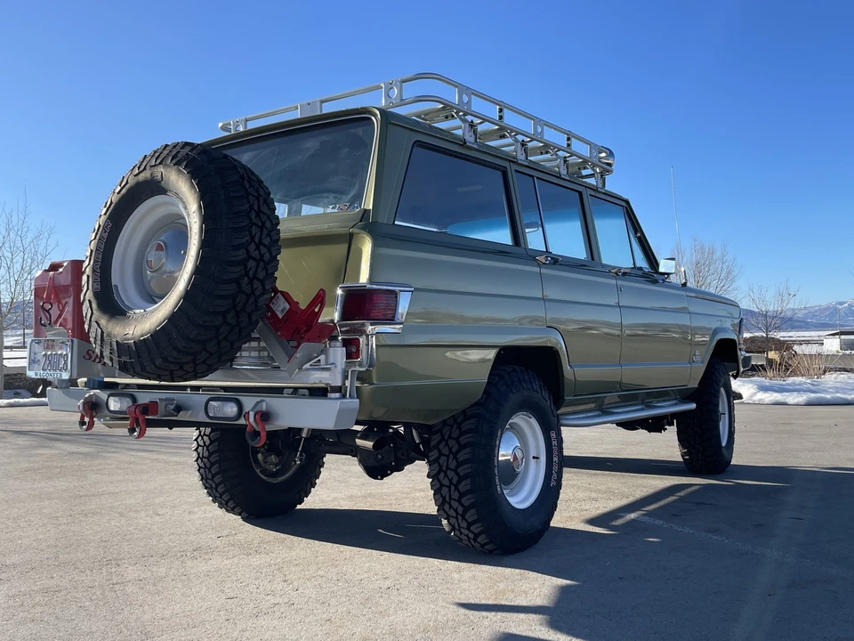 1970 Jeep SJ Wagoneer - Image 6 of 31