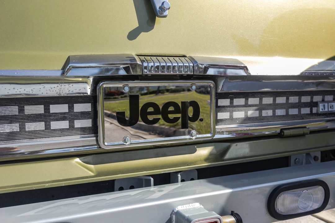 1970 Jeep SJ Wagoneer - Image 25 of 31