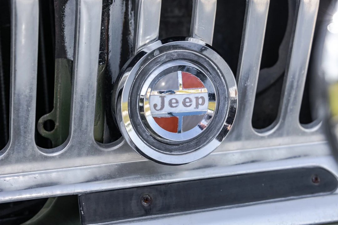 1970 Jeep SJ Wagoneer - Image 13 of 31