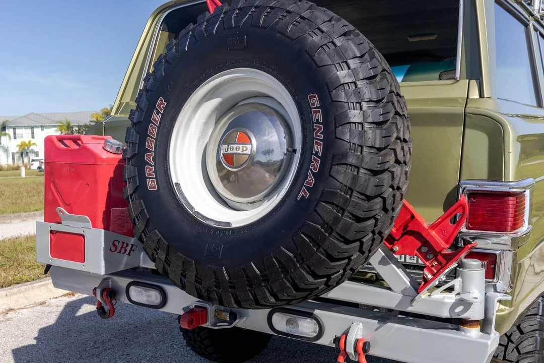 1970 Jeep SJ Wagoneer - Image 24 of 31