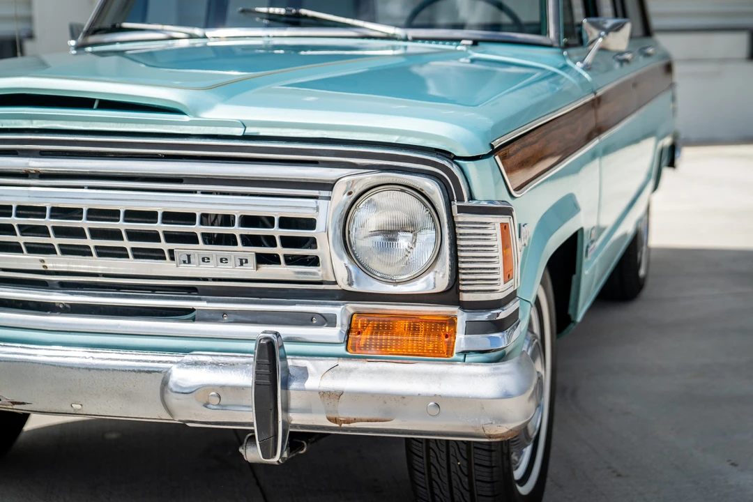 1970 Jeep SJ Wagoneer - Image 11 of 31