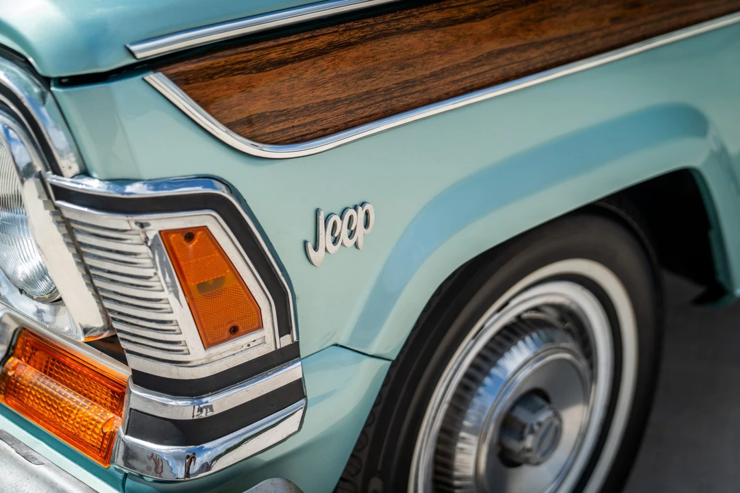 1970 Jeep SJ Wagoneer - Image 19 of 31