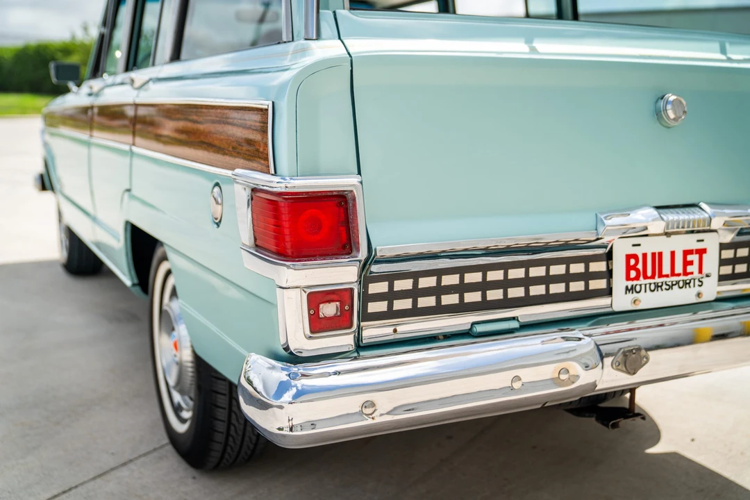 1970 Jeep SJ Wagoneer - Image 16 of 31