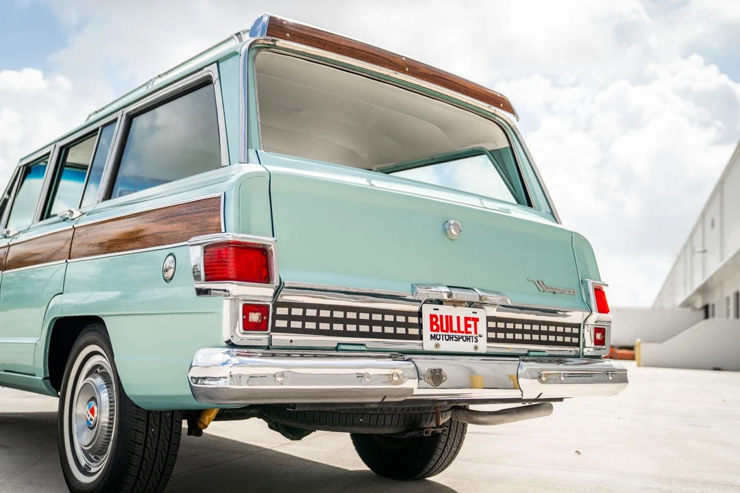 1970 Jeep SJ Wagoneer - Image 13 of 31