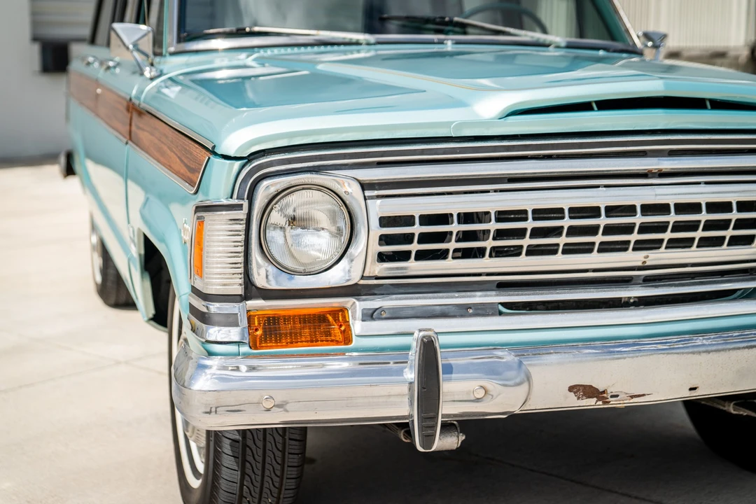 1970 Jeep SJ Wagoneer - Image 12 of 31