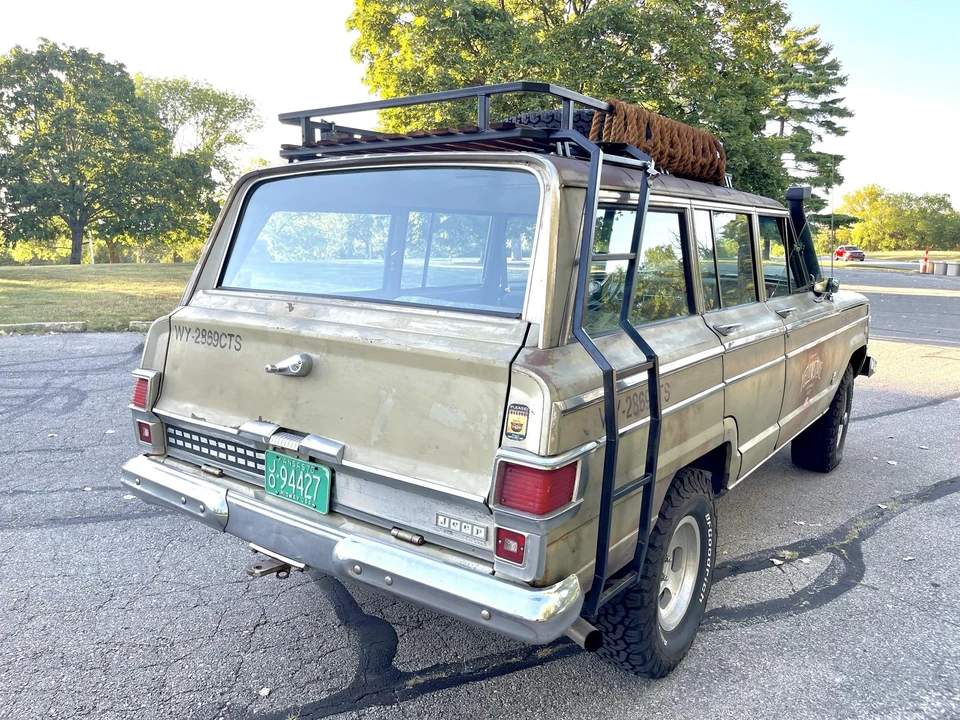 1970 Jeep SJ Wagoneer - Image 7 of 31