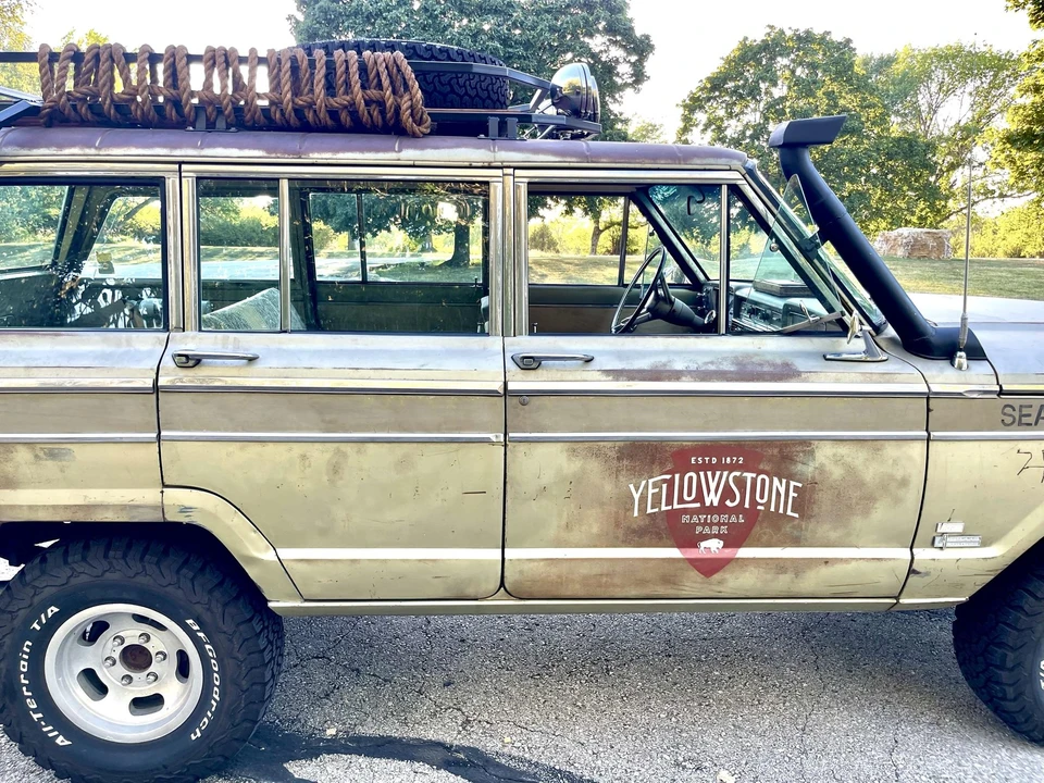 1970 Jeep SJ Wagoneer - Image 16 of 31